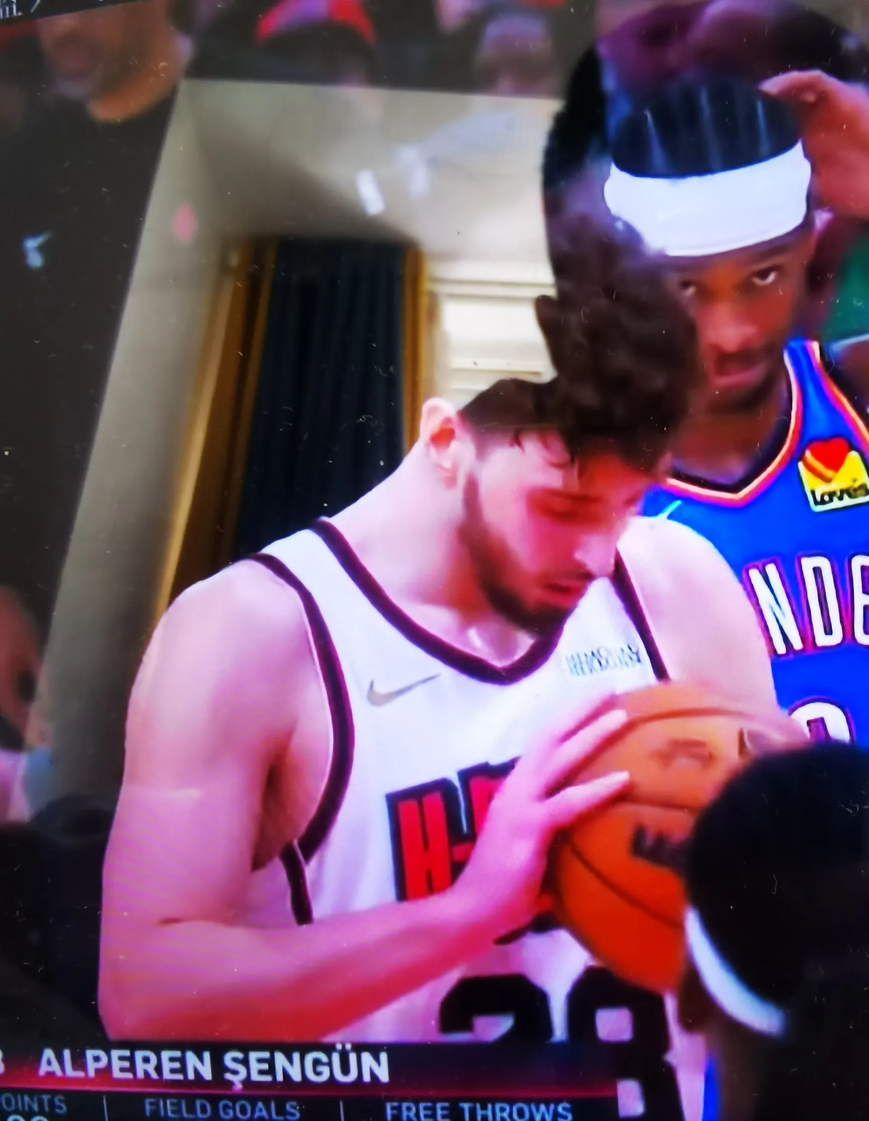 火箭队惨遭溜马逆转，首败收场